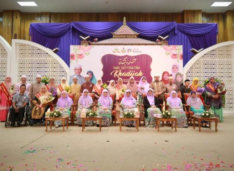 Sayyidatina Khadijah Contoh Wanita Kelantan